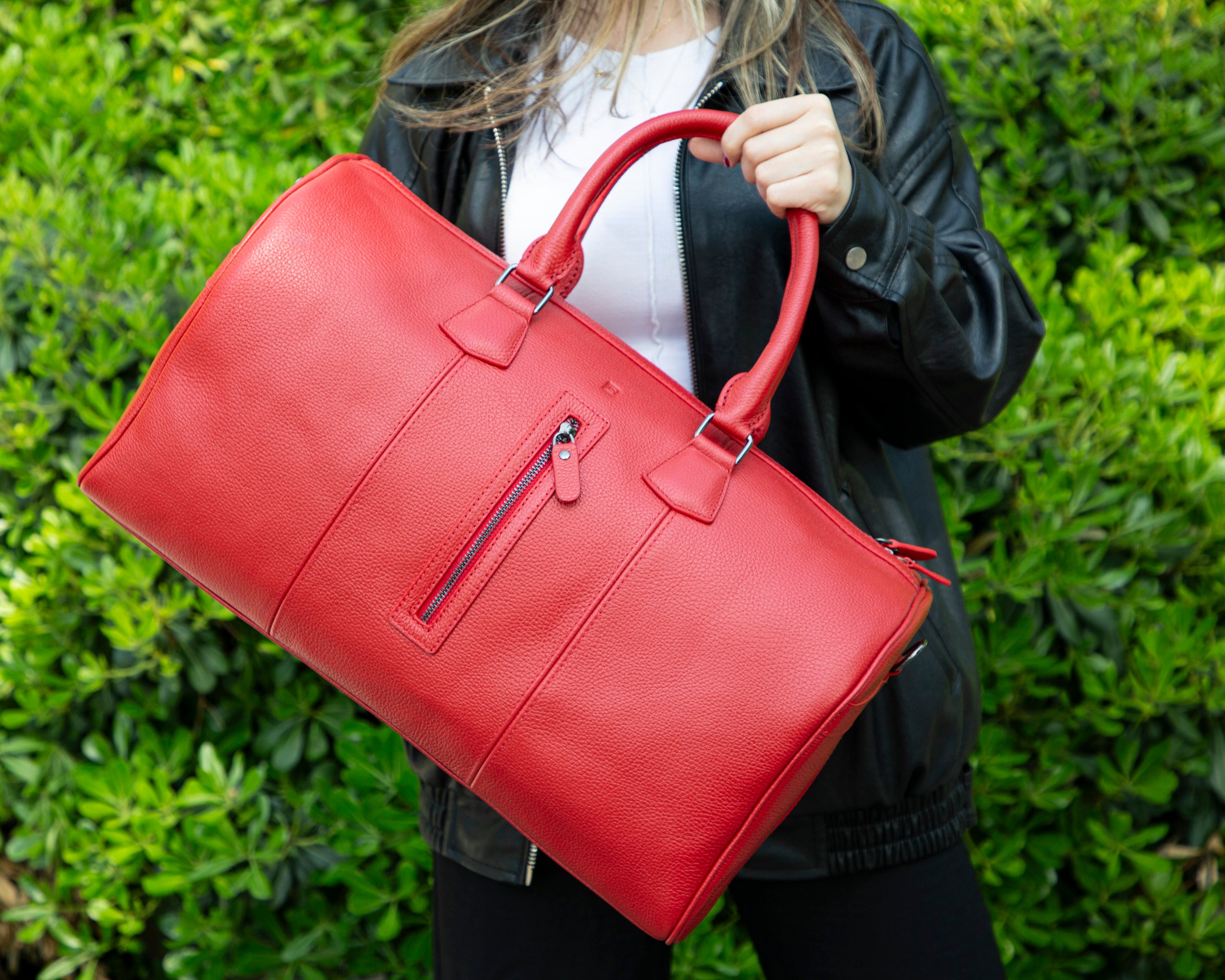 DOLLY LEATHER SPORT BAG