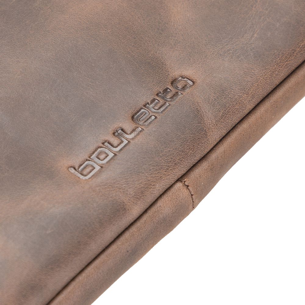 Awe Leather Tablet / Laptop Sleeve