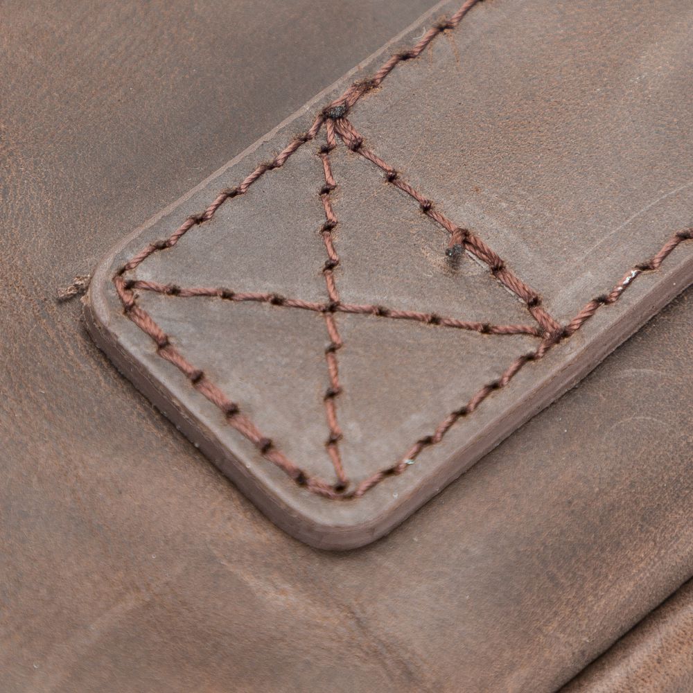 Awe Leather Tablet / Laptop Sleeve