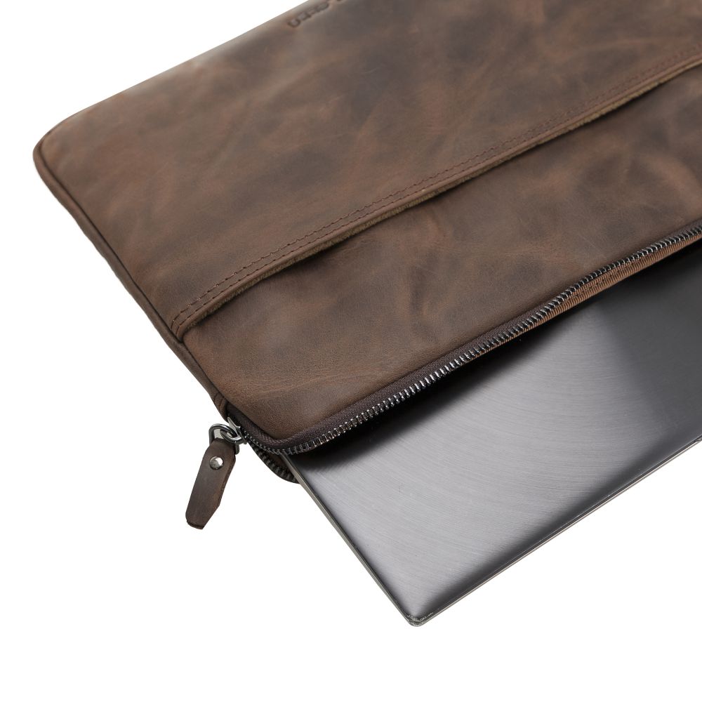 Awe Leather Tablet / Laptop Sleeve