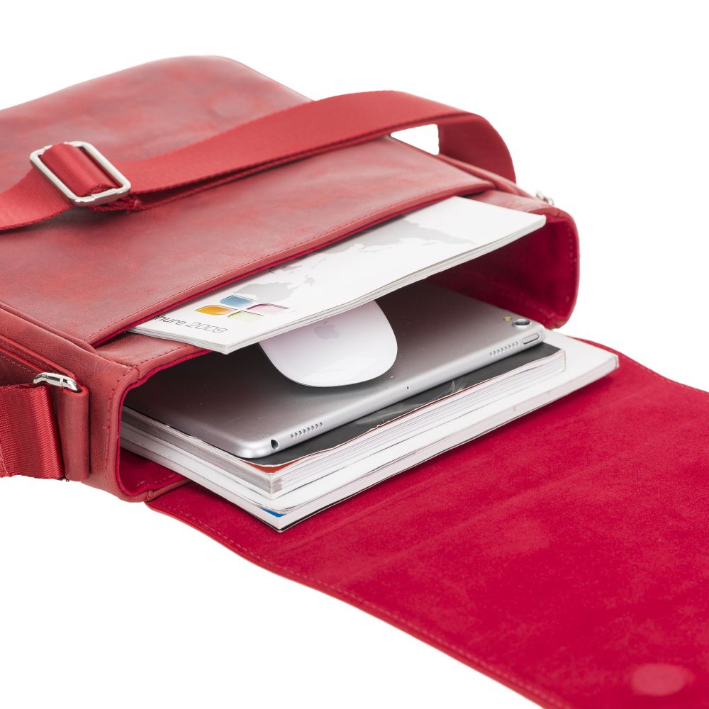Calisto Massenger Leather Bag