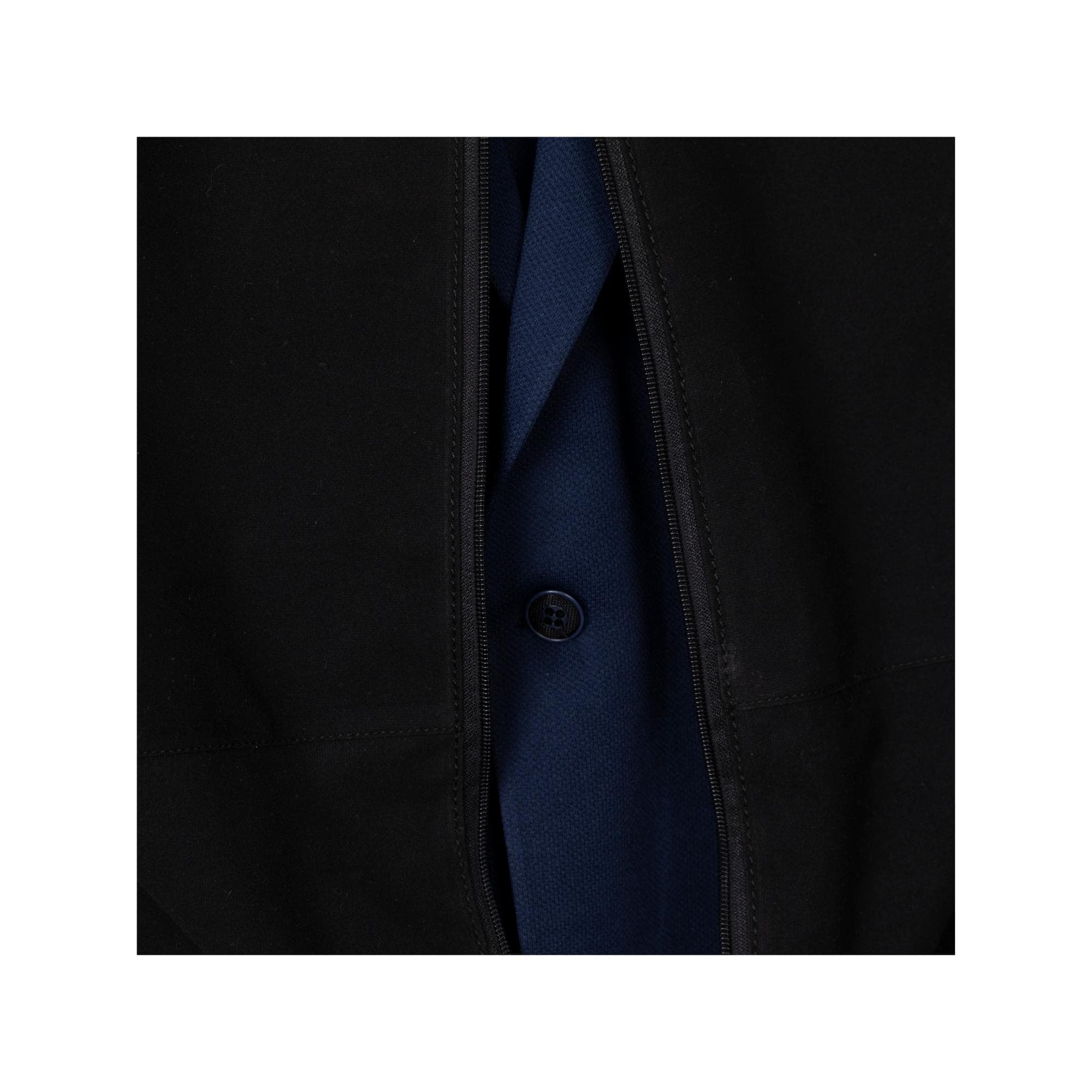 Handcrafted Leather Suit Cover Bouletta